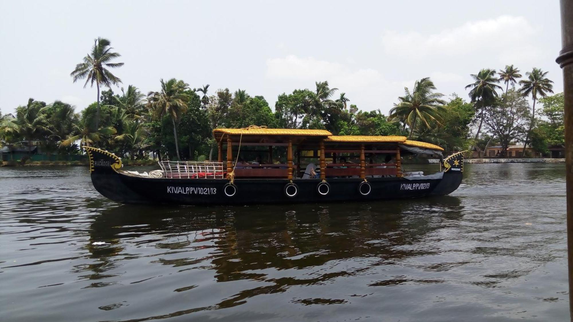 Sea Breeze Beach Home Alappuzha Exteriér fotografie